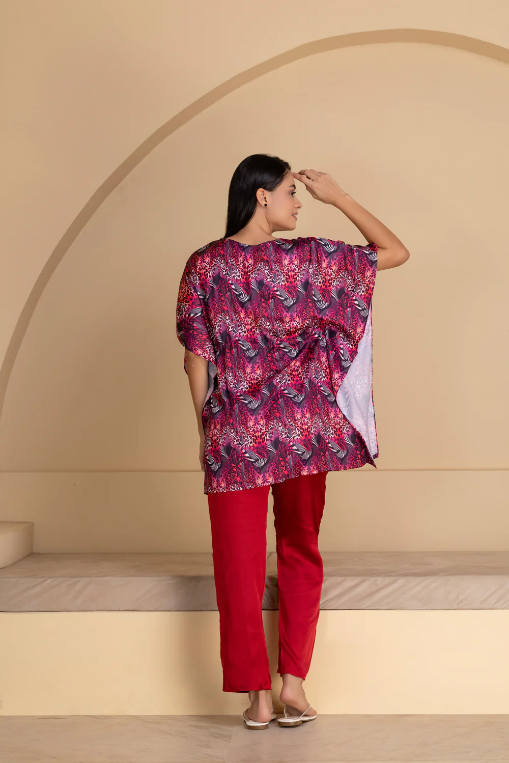 Abstract Printed Satin Kaftan Set - Image 5