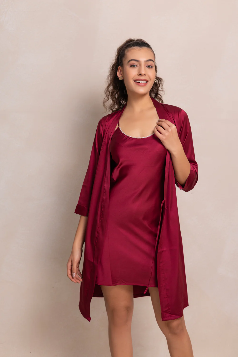 Bridal nightgown set with pearls - Image 2