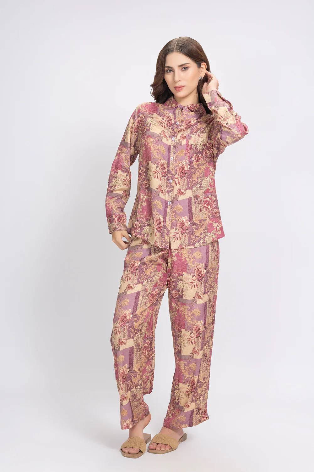 Co-ord set in Embosed Rayon - Image 2