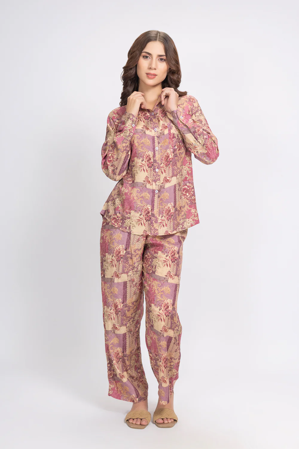 Co-ord set in Embosed Rayon - Image 3
