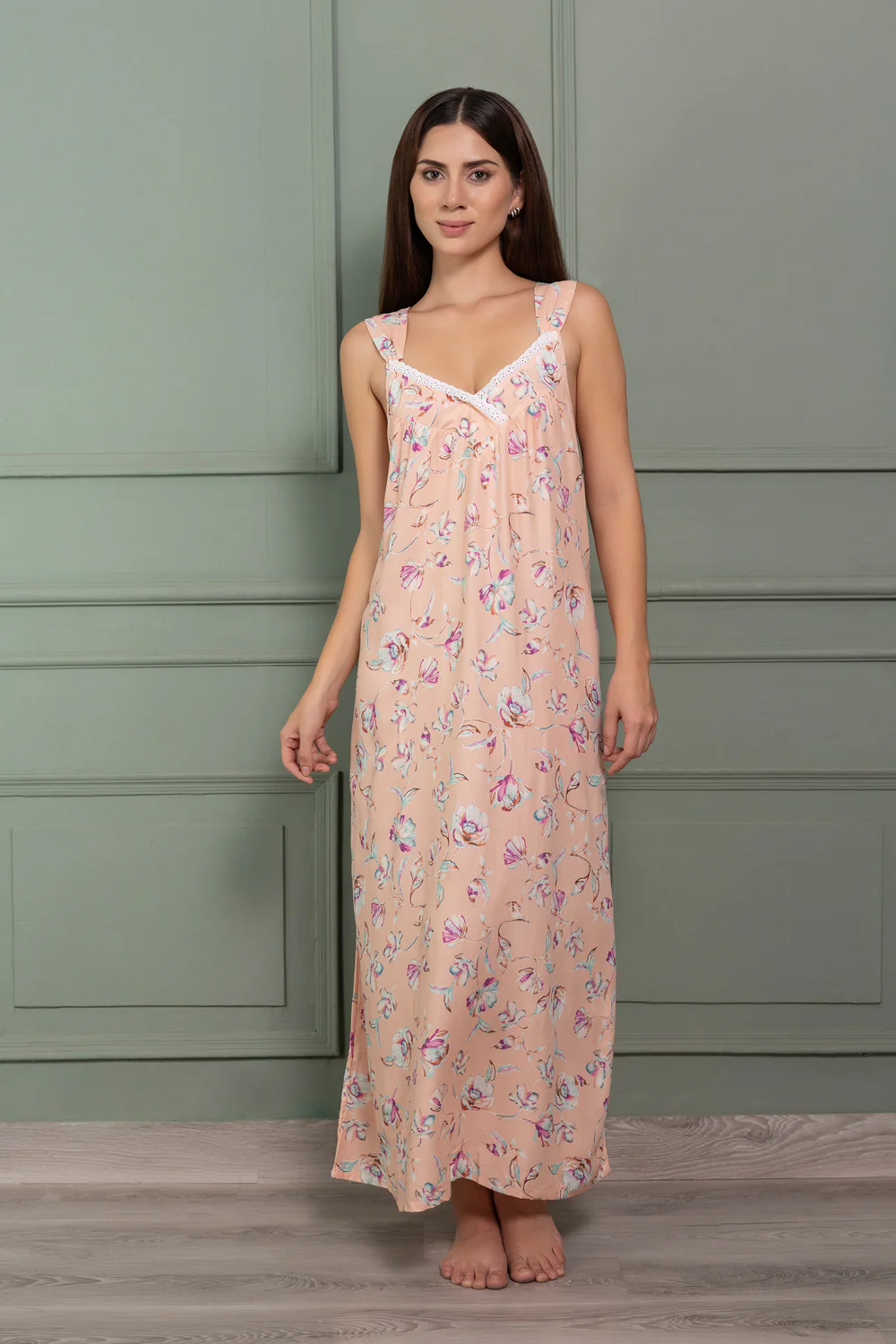 Cotton Nighty & Robe in floral print - Image 3