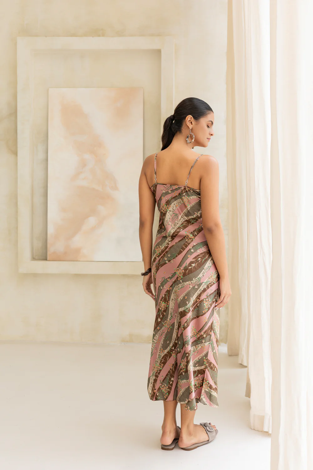 Dusky Rose blossoms Nightgown set - Image 5