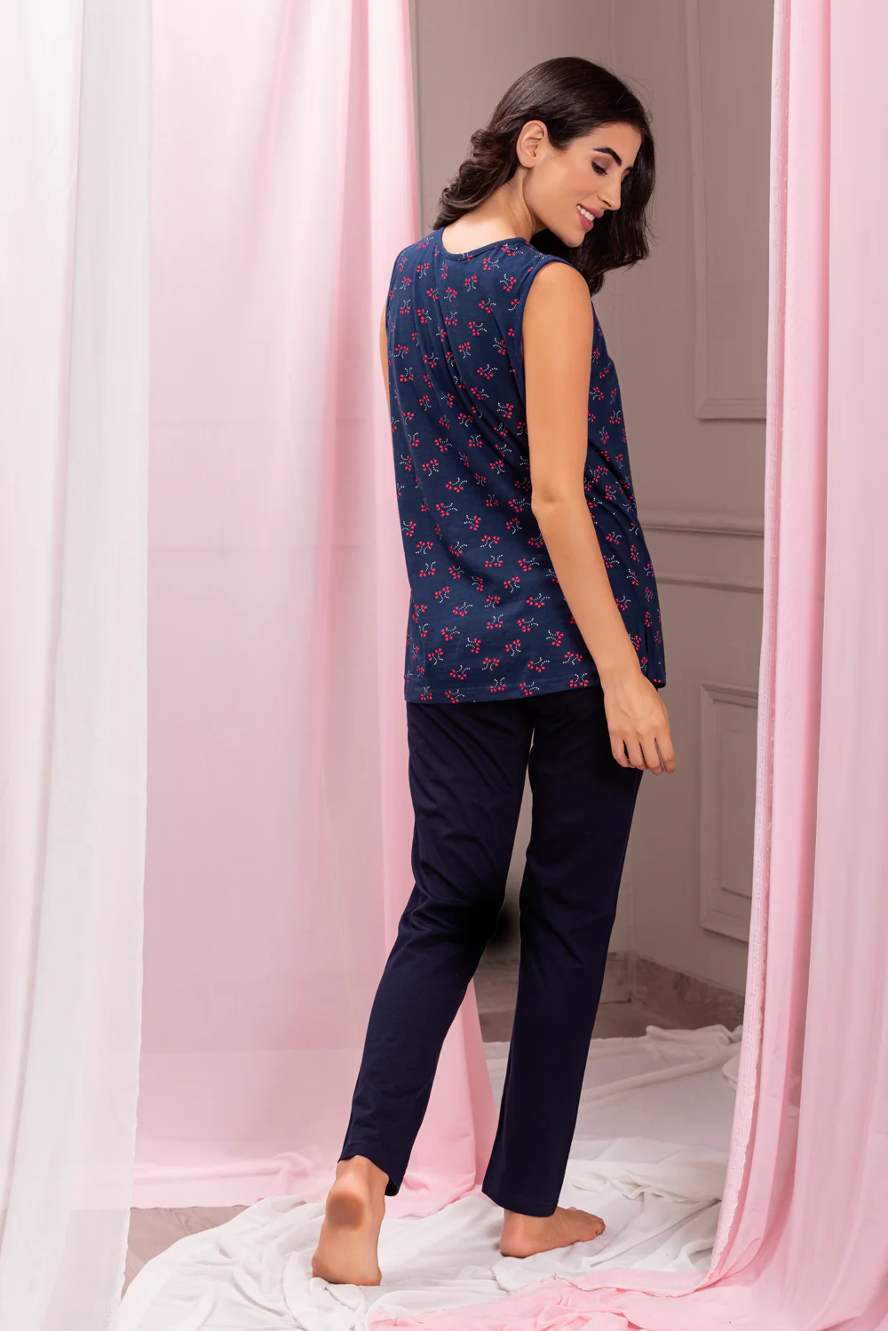 Floral Sleeveless Night suit - Image 4