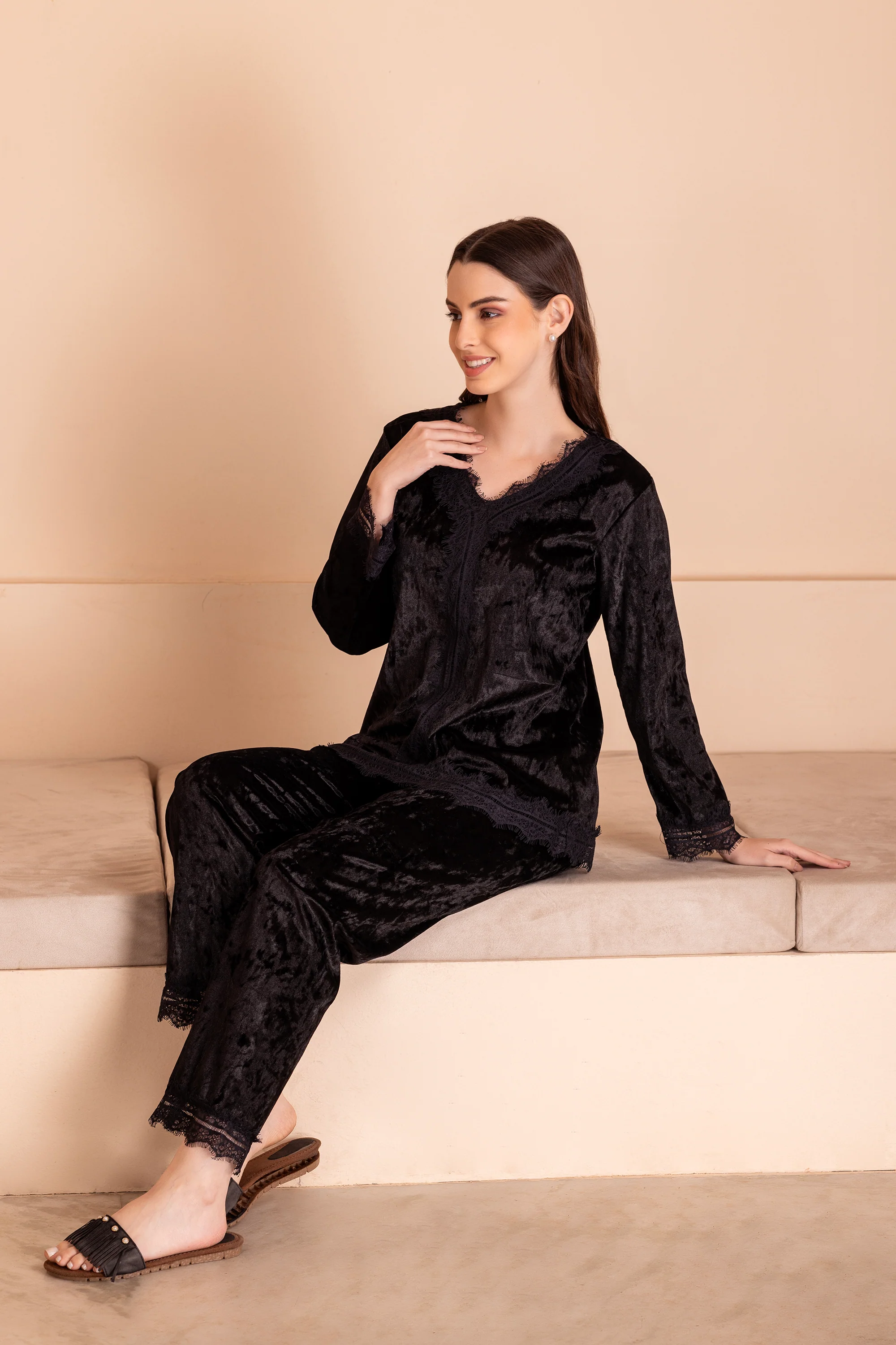Jet Black Ice velvet Co-ord set - Image 4