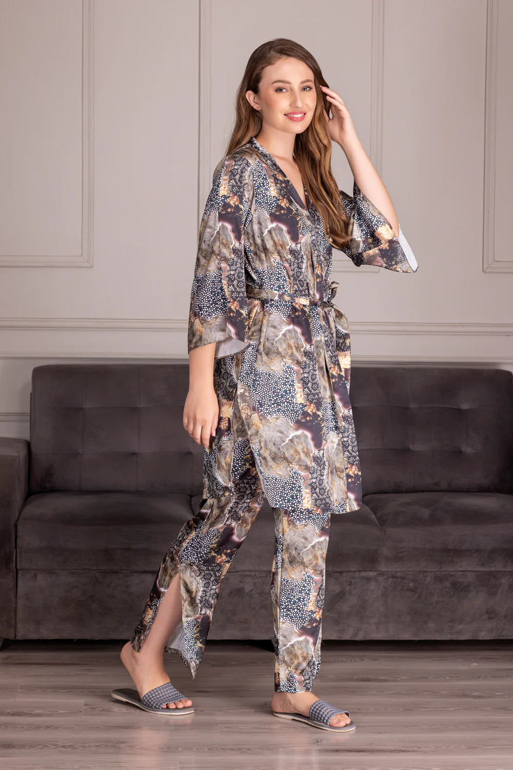 Leopard print Pj set with Robe - Image 6